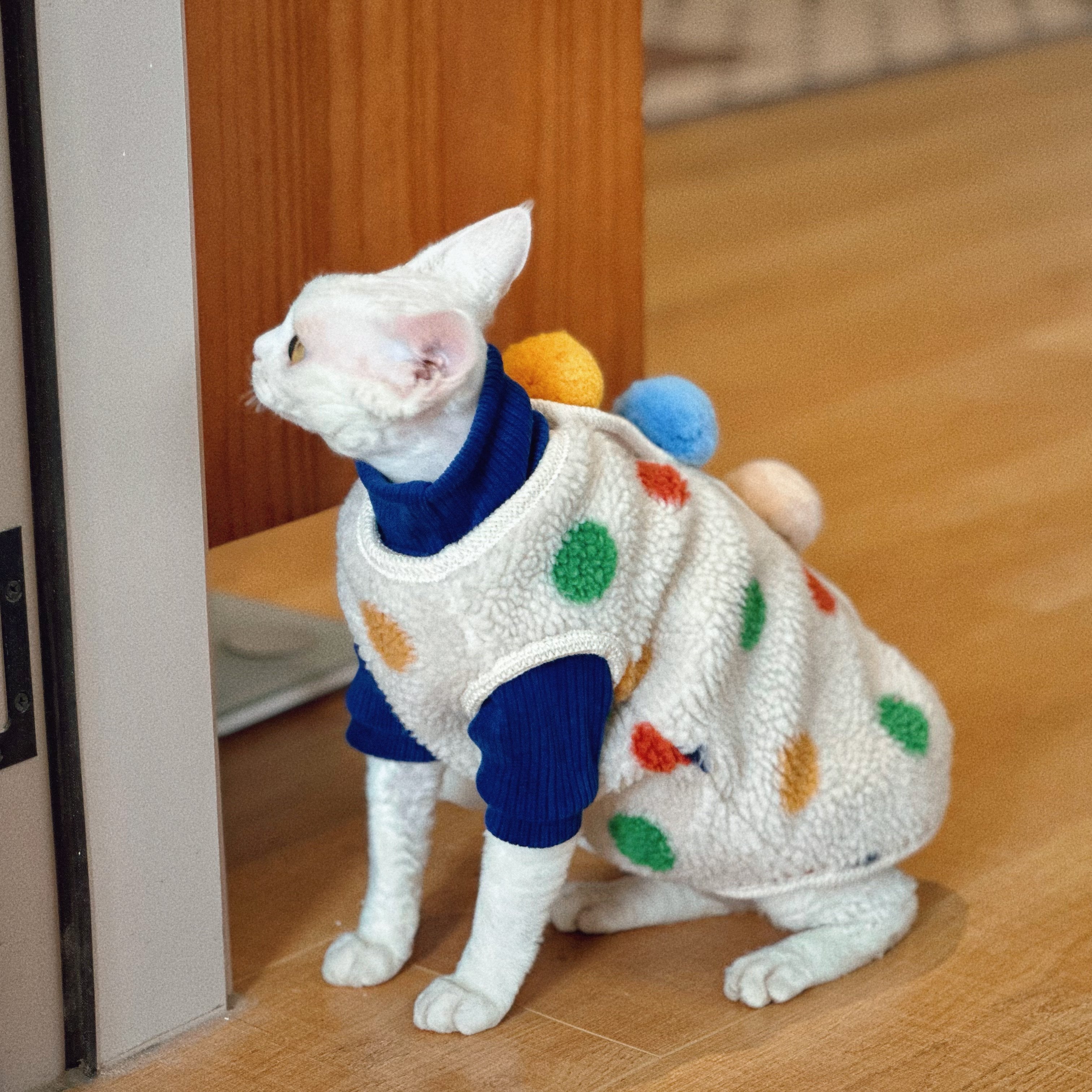 Tri-Pom Pom Fleece Coat SphynxCat DevonRex