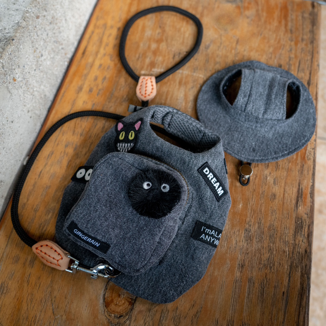 Black Denim Backpack Harness & Leash & Hat Set – Soot Sprite Edition
