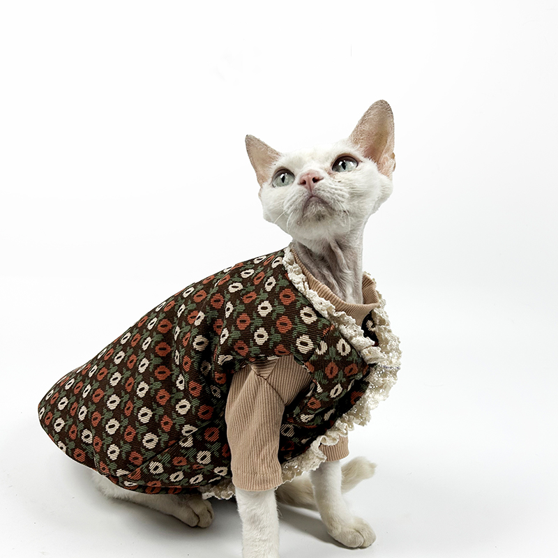 猫用ホワイトレーストリム付き暖かいベスト