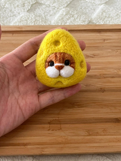 Wool Felted Pet Head Customization - Bread Toy