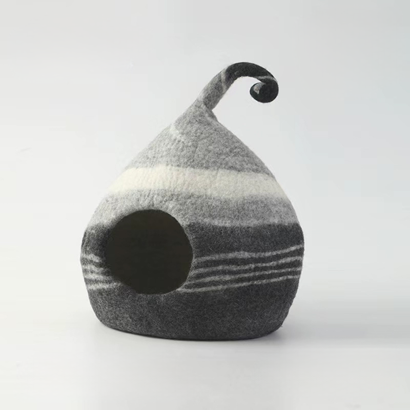 Hobbit’s Wool Cat Cave Cozy Hideaway for Cats