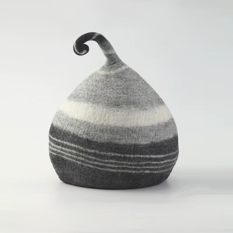 Hobbit’s Wool Cat Cave Cozy Hideaway for Cats